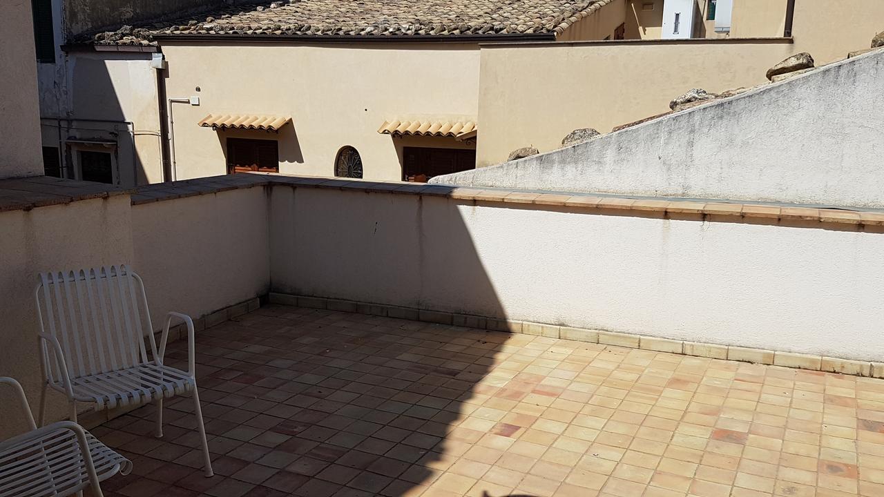 Il Cortile Del Marchese Beccadelli Acomodação com café da manhã Sambuca di Sicilia Exterior foto