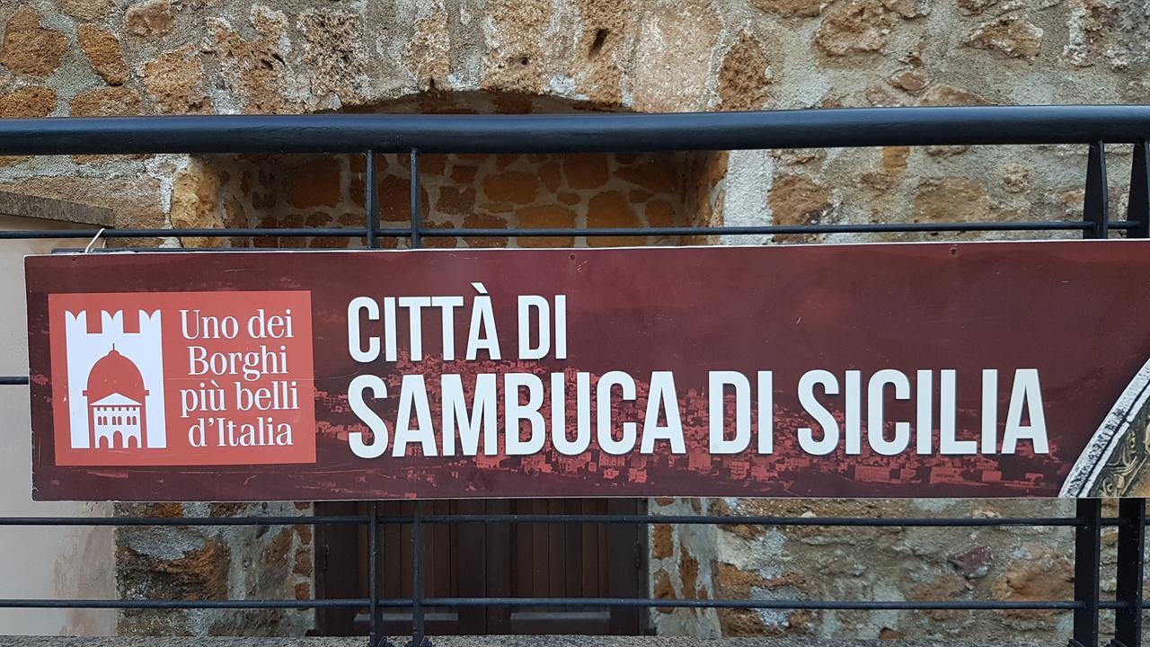 Il Cortile Del Marchese Beccadelli Acomodação com café da manhã Sambuca di Sicilia Exterior foto